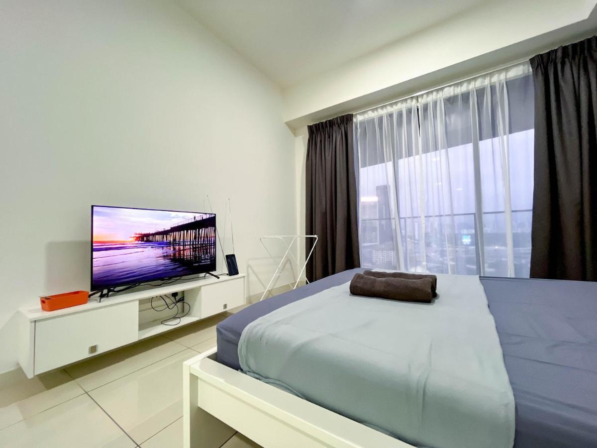Continew Residences Trx Lux Pool View Kuala Lumpur Ngoại thất bức ảnh